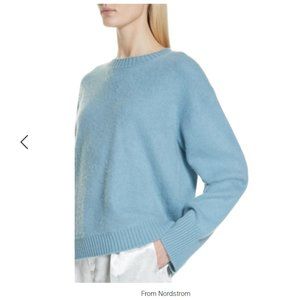 Vince Boxy Cashmere Crewneck Sweater In Topaz
